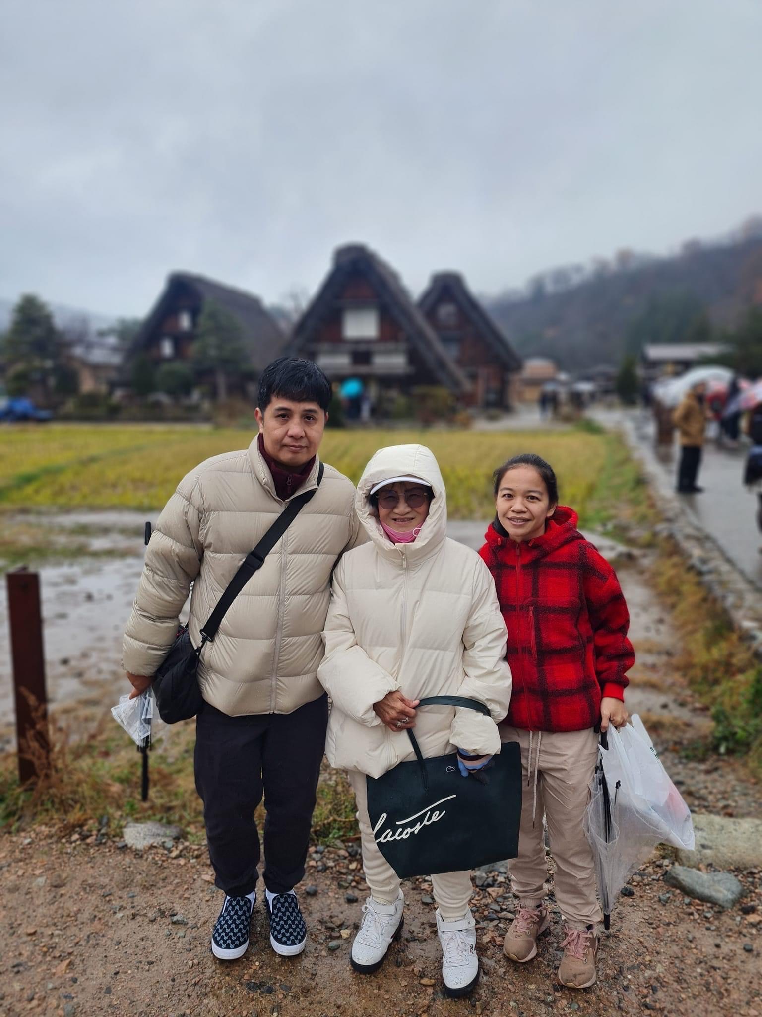 รีวิวเที่ยวญี่ปุ่นจากลูกค้า 🇯🇵 Autumn X Osaka Kyoto Shirakawako Nabananosato 6Days 4Nights 🍁 🍀 เดินทาง 1-6 ธค
